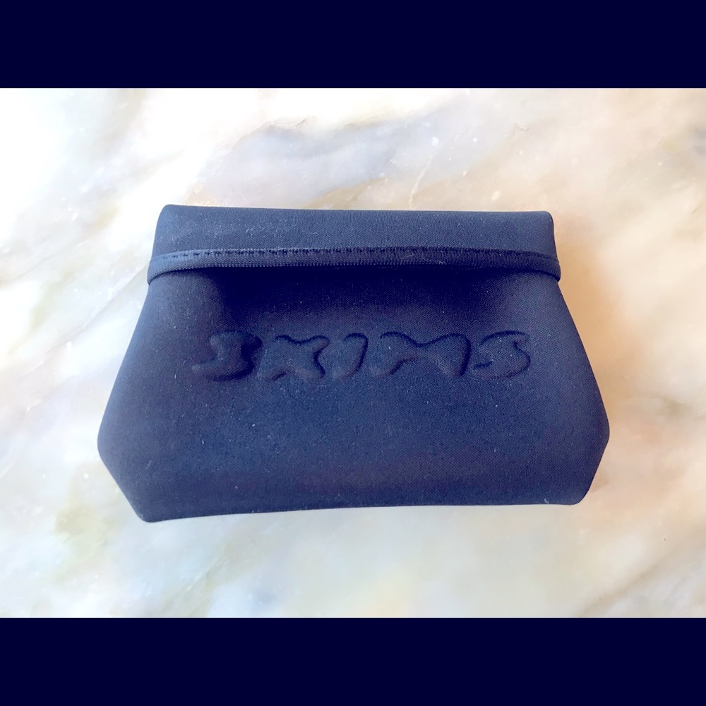 Skims access bag